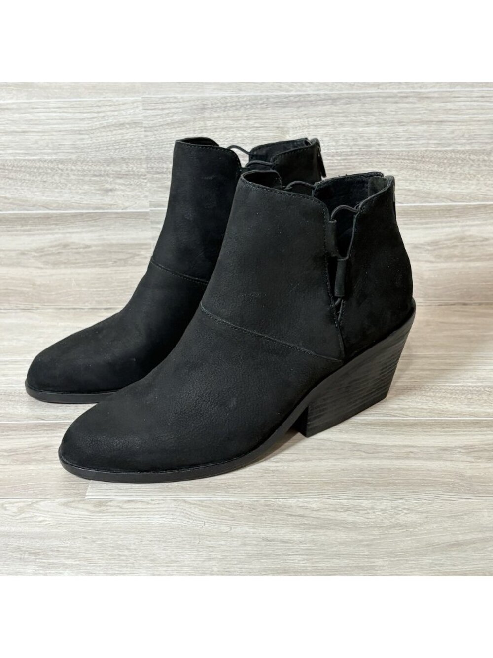 Eileen Fisher Black Nubuck Leather Back Block Heel Ankle Boots